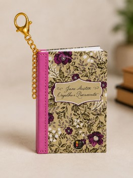 Book Charm - Orgulho e Preconceito - Livro chaveiro